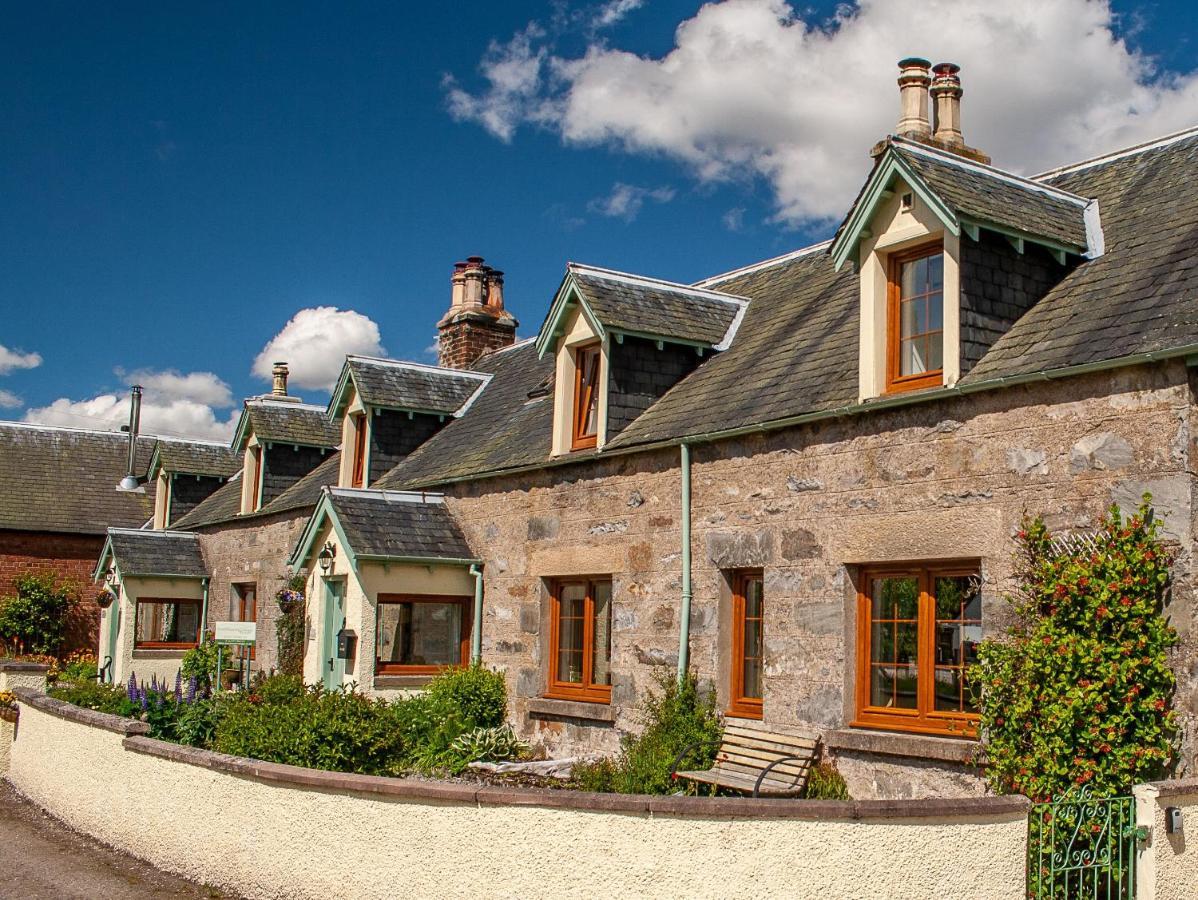 Rosemount Cottage One- Highland Cottage Garve Exteriör bild